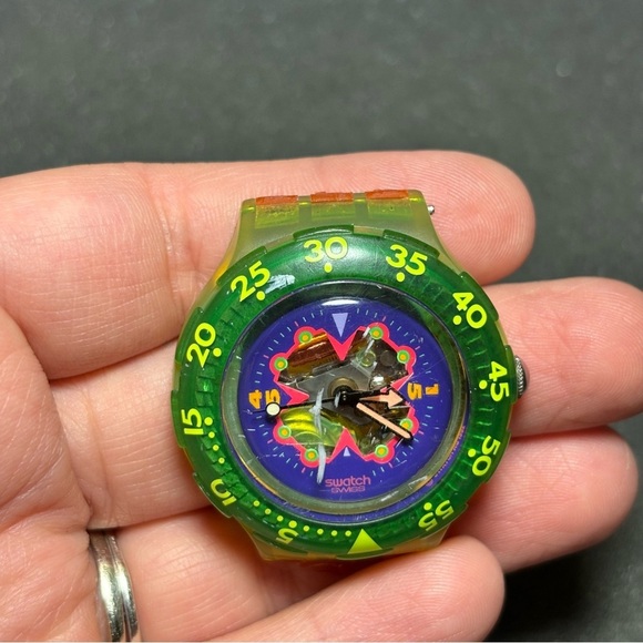1993 Skeleton Swiss Made Swatch Scuba 200 Watch Green & Blue No Band Working - Picture 2 of 6
